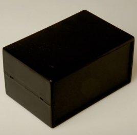 <p>CAJA H3 NEGRA</p>